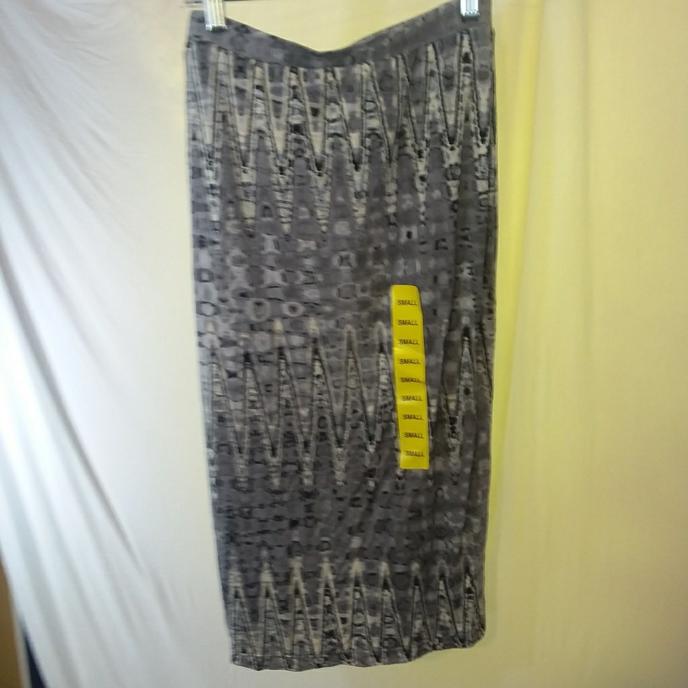 Matty M pencil line skirt brand new with tags.
